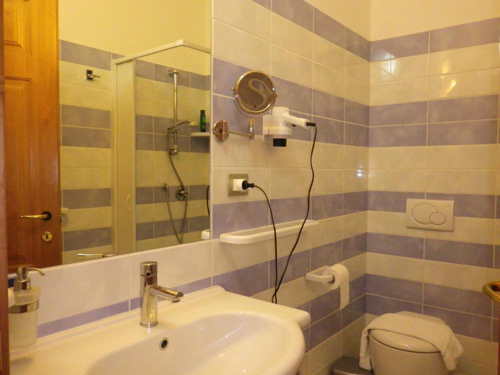 Elisart Guest House Alghero Oda fotoğraf